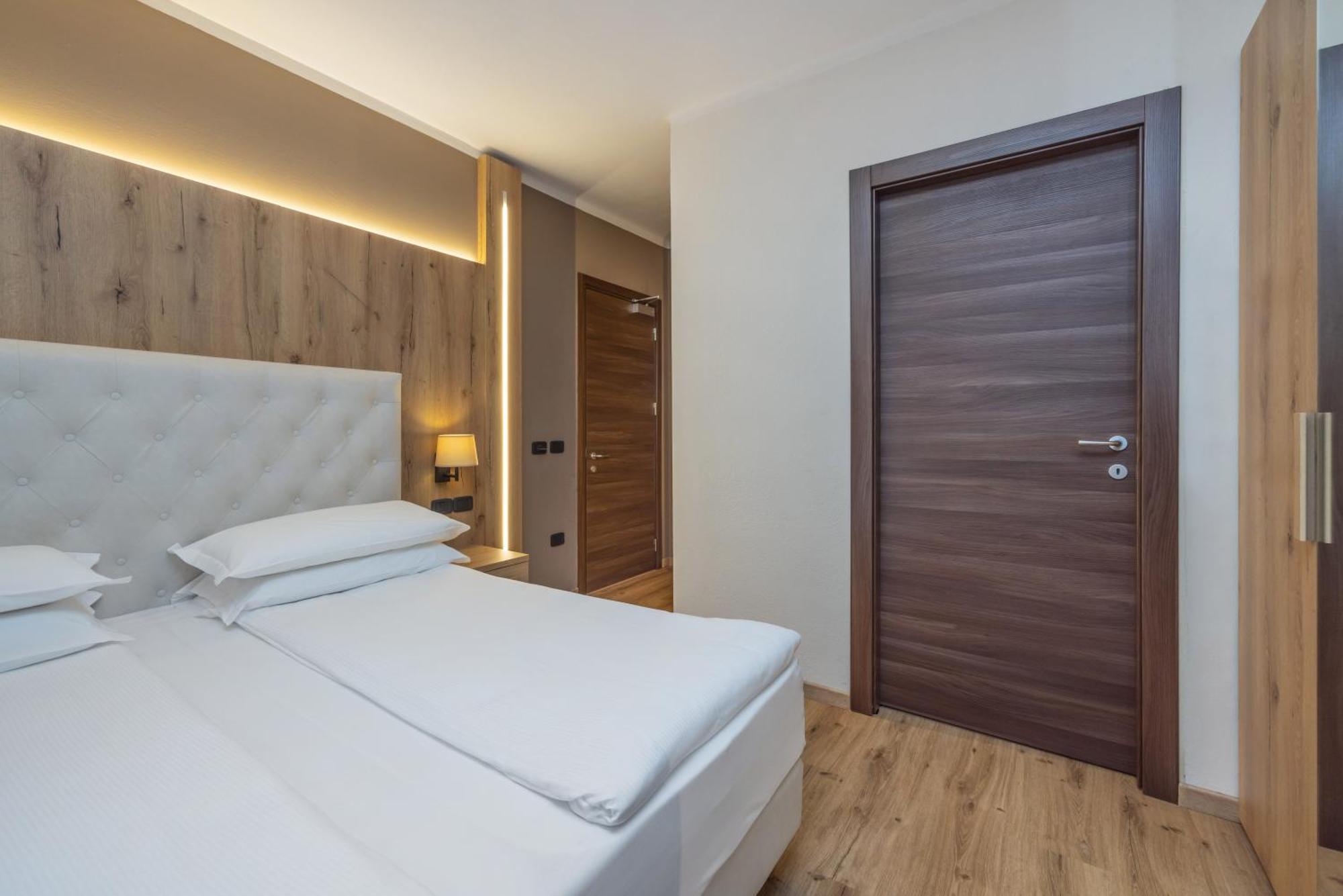Garden Wellness Hotel S Андало Экстерьер фото
